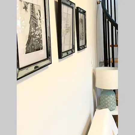 Duplex 1 Bedroom Appartement Mons
