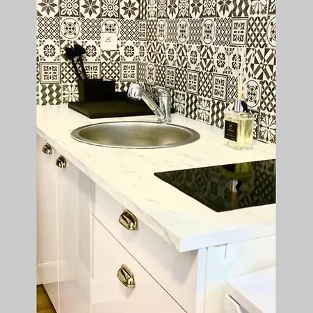 Apartment Duplex 1 Bedroom *